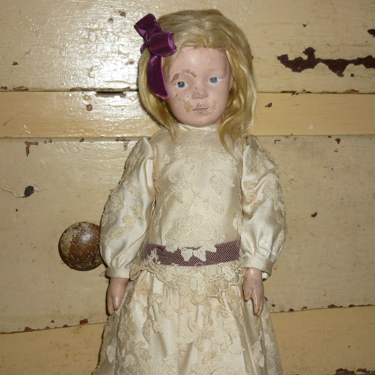 Antique 1911 Schoenhut Doll 16/301 wears Old Lace Dress