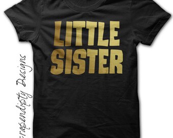 Little Sister Newborn Shirt - Gold Little Sister Shirt / Little Sister Big Sister Outfit / Gold Foil Tshirt / Coming Home Outfit Baby Girl