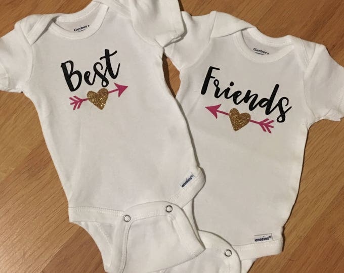 Best Friends Twins Baby Onesies®, Twins Coming Home Outfit, Best Friends Babies, Baby Bodysuit, Newborn Outfit, Baby Shower Gift, Set of 2