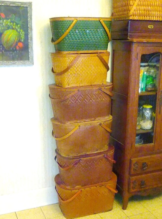 Redman Wicker Picnic Basket Tan / Brown Large Vintage Woven