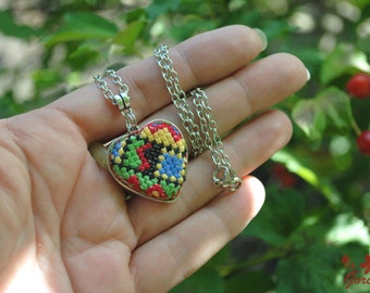 Heart necklace pendant necklace heart jewelry girlfriend gift wife gifts chunky necklace summer jewelry ethnic necklace cross stitch jewelry