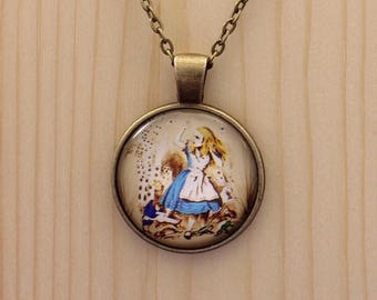 Alice in Wonderland necklace / Alice in wonderland jewelry / Alice in Wonderland jewellery