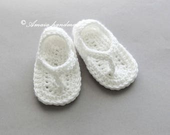 Crochet baby sandals - Baby flip flops for Newborn to 12 Months, Great as an baby shower gift.