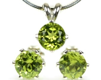Peridot Earrings and Necklace Set, Peridot Jewelry Set, Peridot Studs, Peridot Pendant, Anniversary Gift, Peridot Jewelry, Green Jewelry