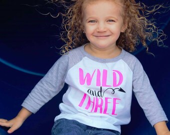 Wild and Three htv raglan shirt. 3 year old birthday shirt grey and white size 3t shirt