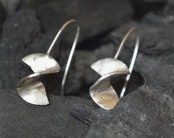 sterling silver earrings handmade,sterling silver earring,geometric contemporary modern metalsmith, minimalist earrings,unique design,925