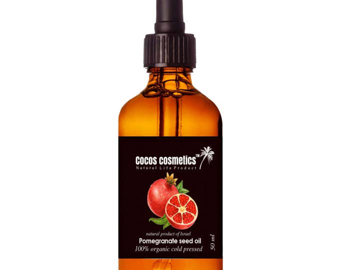Pomegranate seed oil - Pure and organic unrefined pomegranate seed oil cold pressed
