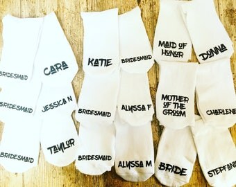 Bride wedding party socks personalised with date- bride gift- wedding party- bridesmaid socks- bridesmaid gift- bridal party