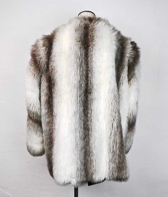 Fur Coats Leather Hat Jacket Coat Womens Beautiful Vintage Fur Coat With Grey Leather Panels A Shawl Collar And Two Double Ted Hook Eye Closures Gorgeous Your Dress Trousers