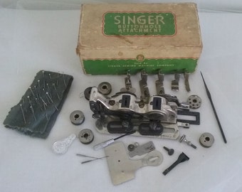 Vintage Singer Buttonhole Attachment No 121704 Metal Bobbins, Presser Feet, Other Accessories