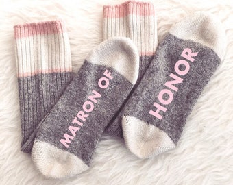 Matron of Honor Socks, Maid of Honor MOH Bridesmaid Socks, Wedding Favors Bridal Party Socks Custom Socks Wedding Gift Bridesmaid Gift Pre