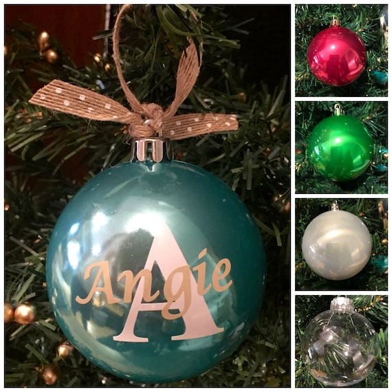 personalized-christmas-ornament-ball-name-and-initial