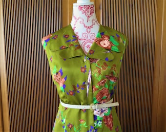 Floral dress of birds from the 70's true vintage