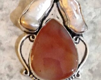 CLEARANCE * Carnelian and Biwa Pearl Pendant Necklace