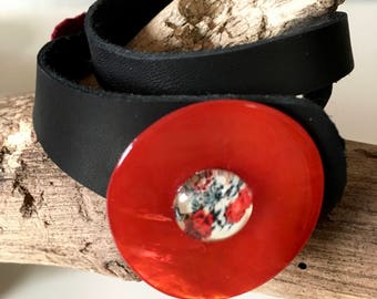 Rough leather wrap bracelet in HappineZstijl