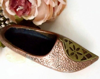 Brass Shoe Ashtray, Etched Brass Ashtray, Soviet, Vintage Brass Ashtray