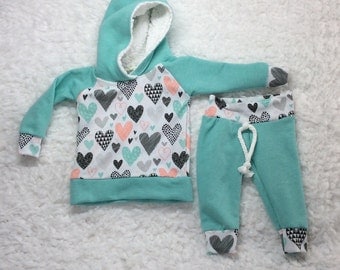 Baby girl valentine day outfit, newborn Valentine's Day outfit, baby girl clothes, take home outfit, hospital outfit