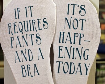 Fun Socks; If You Can Read This Socks; Fun Quotes on Socks; Customizable; Fun Sayings; Footwear; Ankle Socks