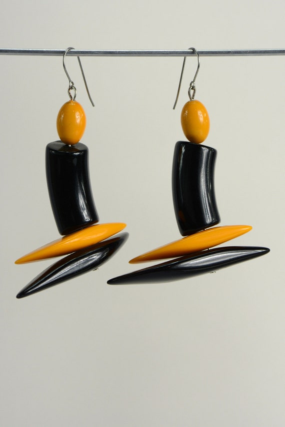 RR#98 - Warm Yellow and Black Resin Drop Earrings, Vintage Beads