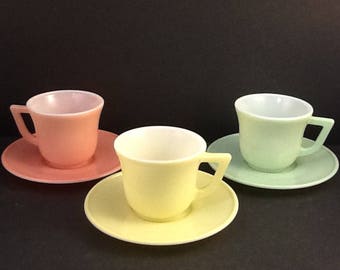 Hazel Atlas Little Hostess New Century Tea Cups and Saucers