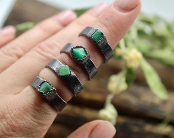 Raw emerald ring / May raw ring / Green raw ring / Rough emerald ring / May stone ring / May rough ring / Green rough ring / raw rock ring