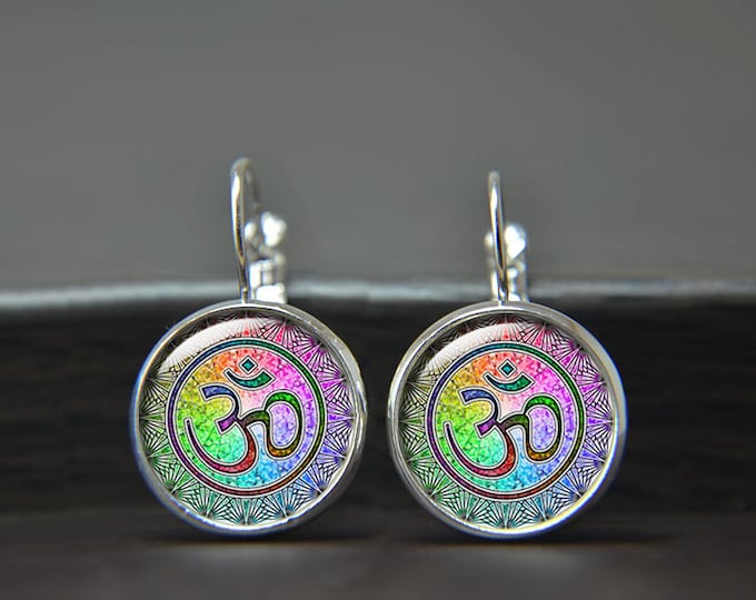 Om Symbol Earrings, Dangle Earrings, Hippie Zen earrings, Yoga Jewelry, Buddhist earrings, Yoga Meditation earrings, Spiritual Yoga Jewelry