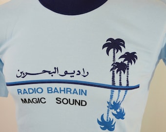 last chance Vintage RADIO BAHRAIN Magic Sound t-shirt size medium 1980's 90's