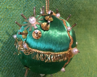Beaded Christmas Ornament Vintage Gold Green Small Handmade