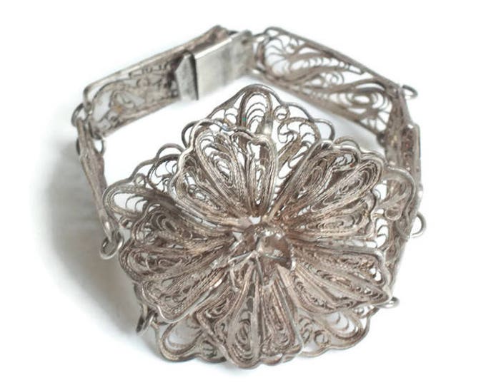 Silver Filigree Floral Bracelet Large Flower Center For Smaller Wrist Vintage