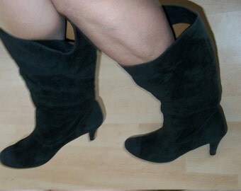 1970s VintageTall Soft Suede Heeled Black Boots Goth Size 8 1/2 M