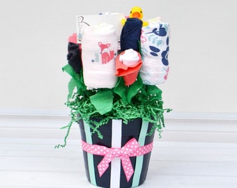 New Mom Gift Basket, Fox Baby Shower, Fox Baby Clothes, Baby Shower Gift, Baby Hospital Gift, New Baby Gift, Baby Girl Clothes