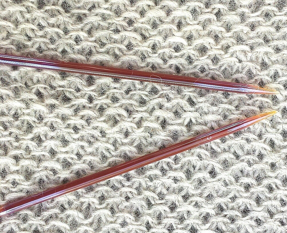Glass Circular Knitting Needles in Raspberry Passion Colorway