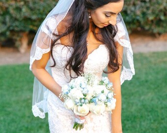 SIGNATURE OBB Fingertip Wedding Veil - French Alencon Lace Fingertip Veil, Lace Bridal Veil, Lace Wedding Veil, Ivory Lace Veil Fingertip,