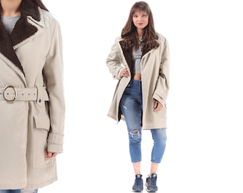 Vintage SHEARLING Coat 70s Women's Off White Brown 1970s Faux Fur Lining Sherpa Collar Open Front Wrap Jacket Winter Short Coat . XL