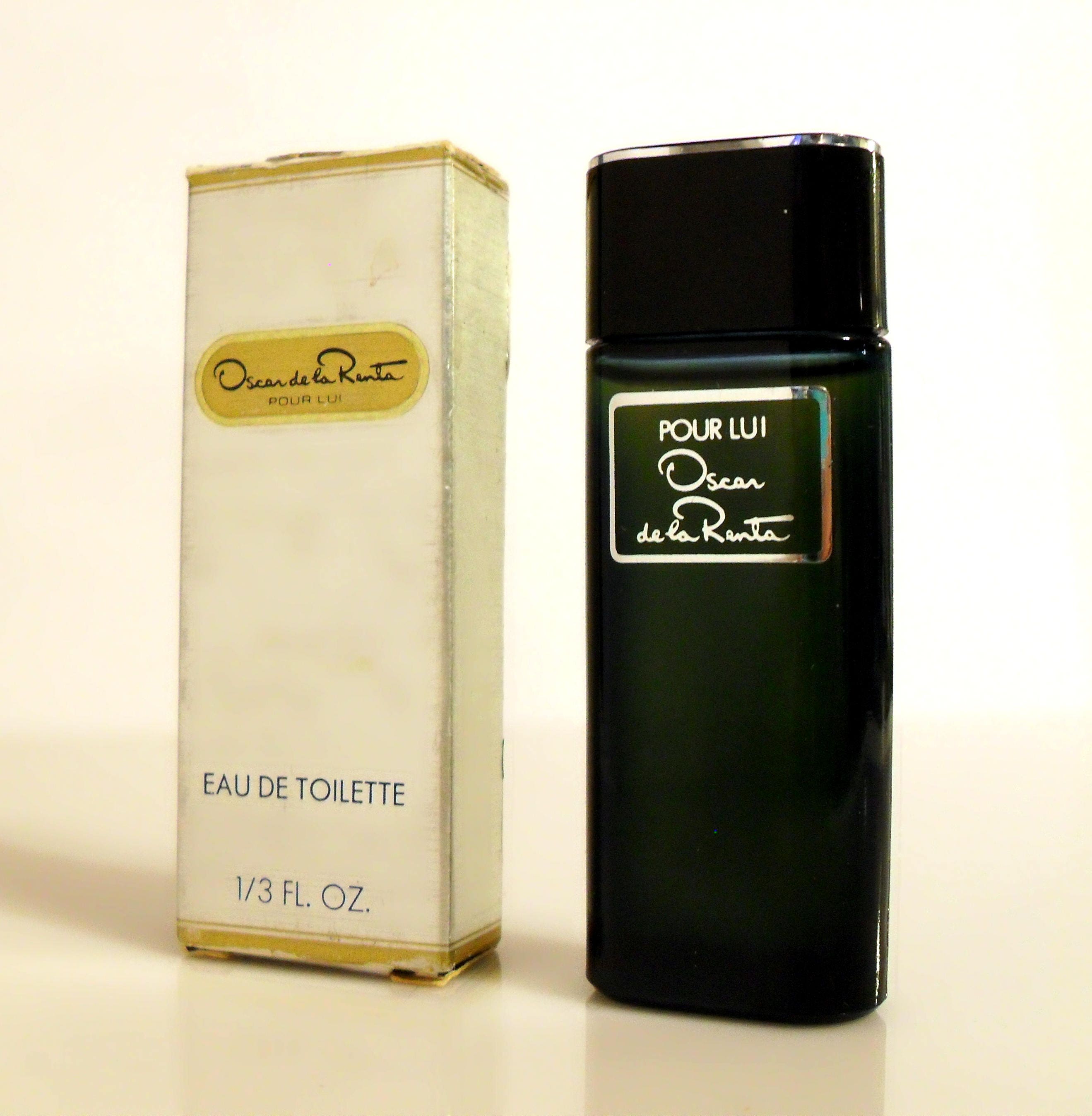 Oscar De La Renta Cologne