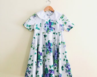 Vintage Peter Pan Collar Purple Floral Babydoll Dress / Mini Dress / 80s 90s