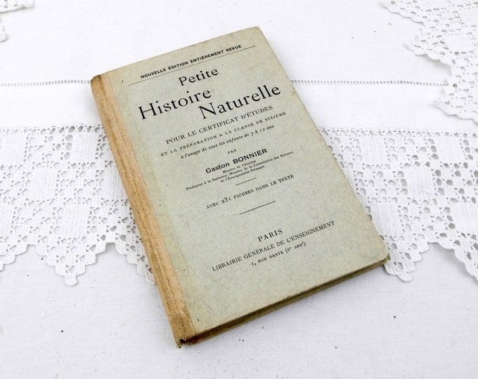 Antique French Natural Science Illustrated School Book 252 pages, French Decor, Vintage Decor, Shabby, Chic, Illustrations, Retro, Home