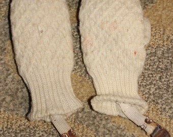 Vintage Late Toddler-to-Early Child Hand Knit Mittens