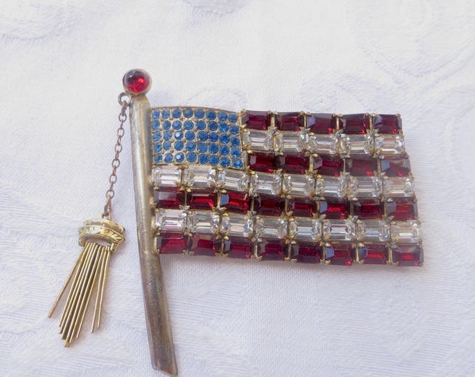 Rhinestone American Flag Brooch, Vintage American Flag Pin, Baguette Stones, Patriotic Jewelry