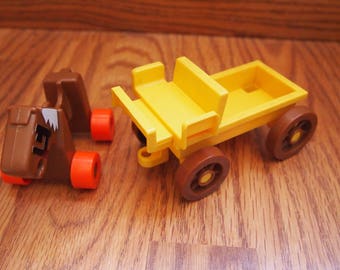 Vintage 1975 Gabriel Toys Wannabees Horse and Wagon