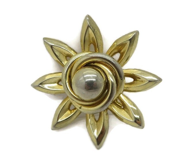 Vintage Coro Gold Tone Spiky Flower Brooch Pin