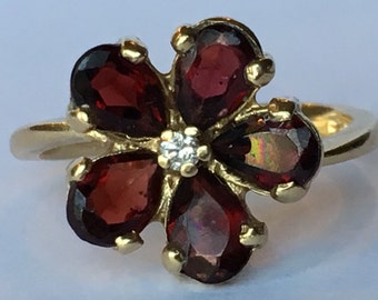 Vintage Garnet Ring. Floral Setting. Diamond Accent. 14K Yellow Gold. January Birthstone. Unique Engagement Ring. 2 Year Anniversary. Estate