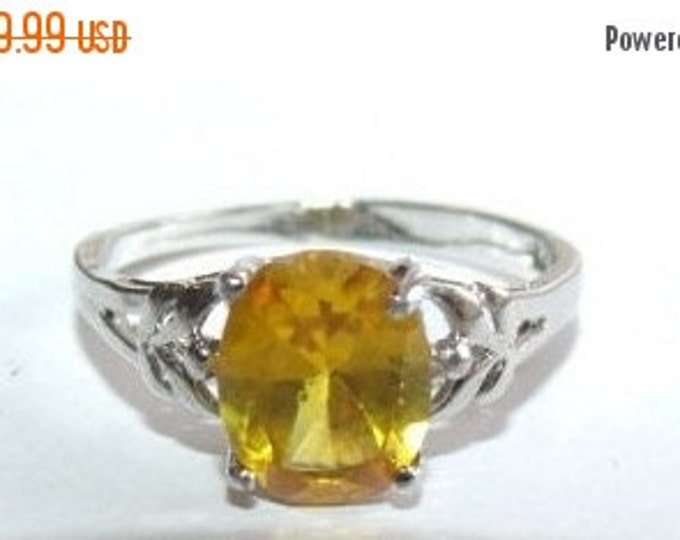 Storewide 25% Off SALE Beautiful Vintage Sterling Silver Solitare Ladies Ring Featuring Lovely Faceted Canary Marquee Cut Stone