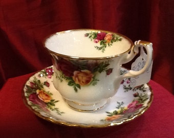 Royal Albert Rose Garden Teacup and Saucer