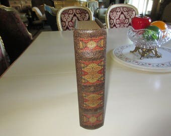 FAUX LEATHER BOX