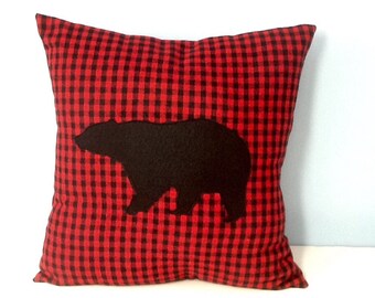 Red & black buffalo check throw pillow cover. Bear pillow. Cabin pillow. Lodge. Lake house. Camp. Rustic decor. Winter decor.