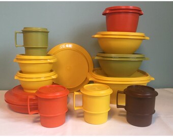 24pc Vintage Retro Tupperware Harvest Color Set, Made In The USA.