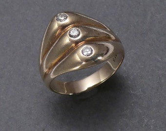 14K 3 diamond stack .30 pt ring size 7.25