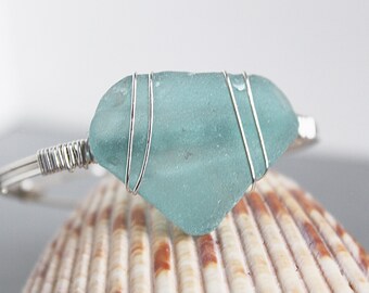 Sea glass jewelry - teal sea glass bracelet - silver bracelet - ocean glass bracelet -bohemian bracelet - beach wedding - handmade bracelet