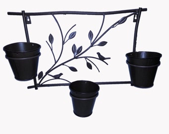 Metal hanging wall planter with 3 pots
